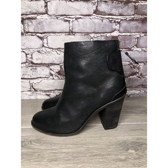 Rag & Bone Black Leather Ankle Back Zip Heel Booties Women Sz 39.5EU/9M US - Picture 11 of 16